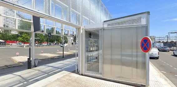 ADA LE MANS Gare SNCF photo