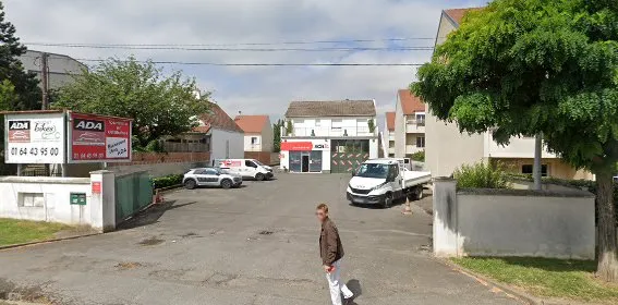 ADA PONTAULT COMBAULT photo