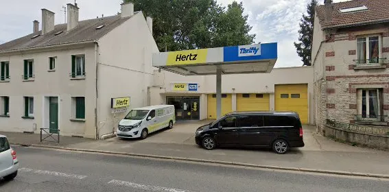 Hertz Chartres photo