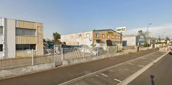 Hertz Chassieu photo