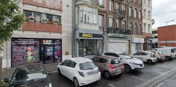Hertz Dunkerque gare SNCF photo