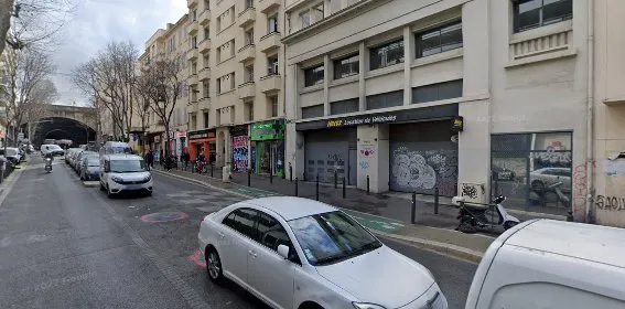 Hertz Marseille Boulevard National photo