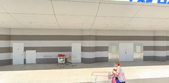 Location Hyper U LES HERBIERS photo