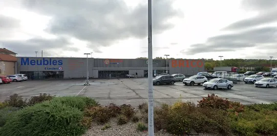 Location Leclerc BIARS SUR CERE photo