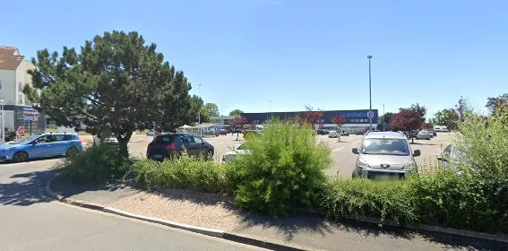 Location Leclerc COULANGES LES NEVERS photo