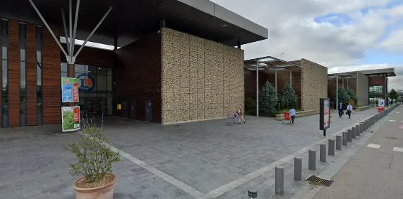 Location Leclerc LA CROIX SAINT OUEN photo