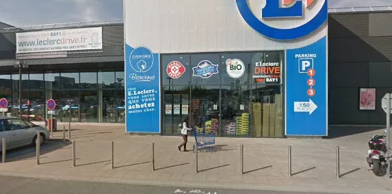 Location Leclerc MONTEVRAIN photo