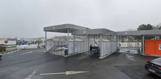 Location Leclerc POITIERS photo