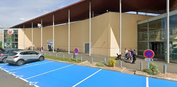 Location Super U L'ARBRESLE photo