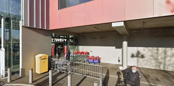 Location Super U NOYAL CHATILLON photo