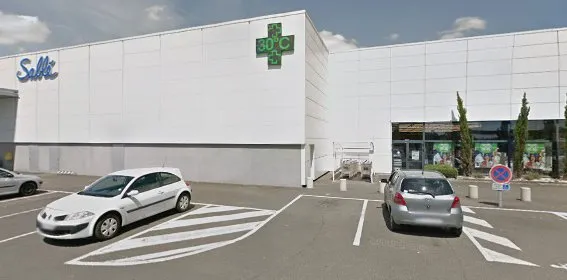 Location Super U SABLE SUR SARTHE photo