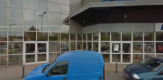 Location Super U SAINTE GENEVIEVE photo