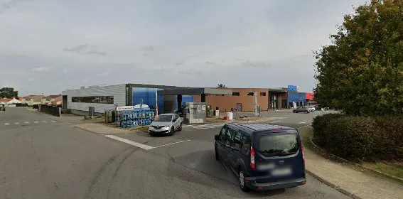 Location Super U SAINTE PAZANNE photo