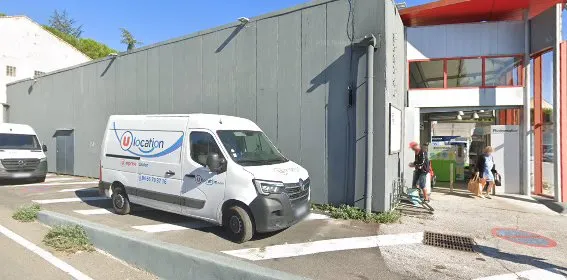 Location U Express LAUDUN photo