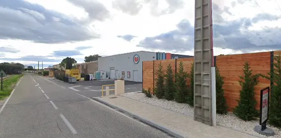 Location U Express STE CECILE LES VIGNES photo