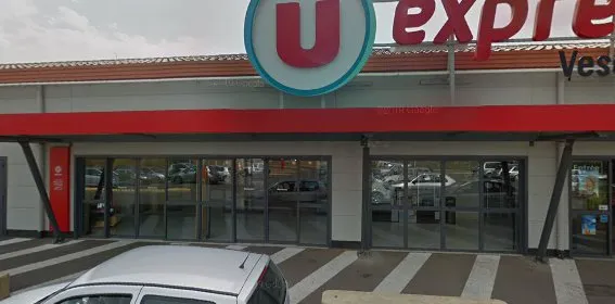 Location U Express VESCOVATO photo