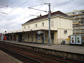 photo Franconville - Le Plessis-Bouchard Gare SNCF